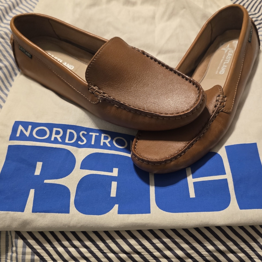 Eastland Women's Brown Leather Loafers - Picture 2 of 4